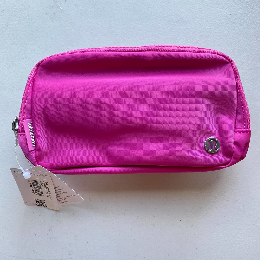NWT Lululemon Everywhere Belt Bag 1L Sonic Pink Fall Limited Color BarbieCore